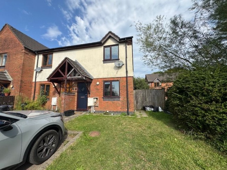 Images for Johnstown, Carmarthen EAID:swift BID:0004-7720-8cbe-d305