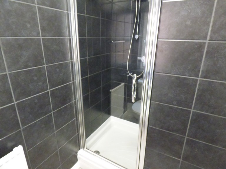 Images for Johnstown, Carmarthen, Carmarthenshire EAID:swift BID:0004-7720-8cbe-d305
