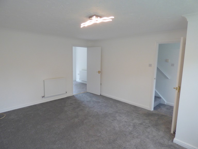 Images for Johnstown, Carmarthen, Carmarthenshire EAID:swift BID:0004-7720-8cbe-d305