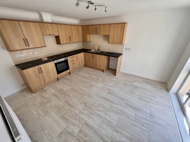 Images for St Clears, Carmarthenshire, Sanclêr EAID:swift BID:0004-7720-8cbe-d305