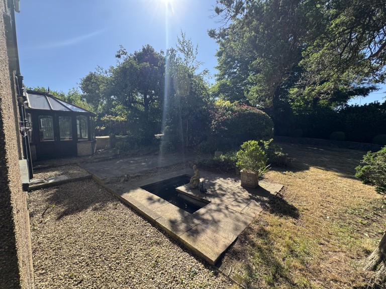 Images for Carmarthen, Carmarthenshire, Llanddarog EAID:swift BID:0004-7720-8cbe-d305