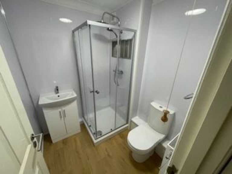 Images for Priory St, Carmarthen, Carmarthenshire EAID:swift BID:0004-7720-8cbe-d305