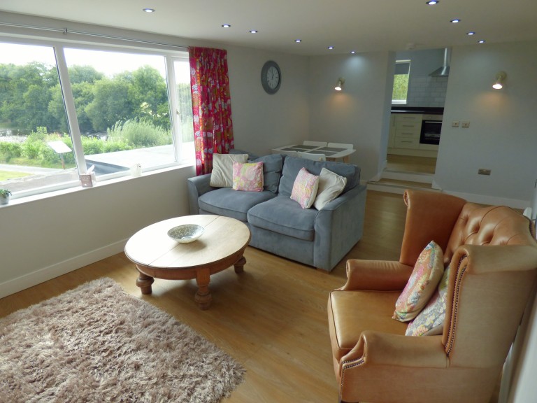 Images for Carmarthen, Carmarthenshire, Nantgaredig EAID:swift BID:0004-7720-8cbe-d305