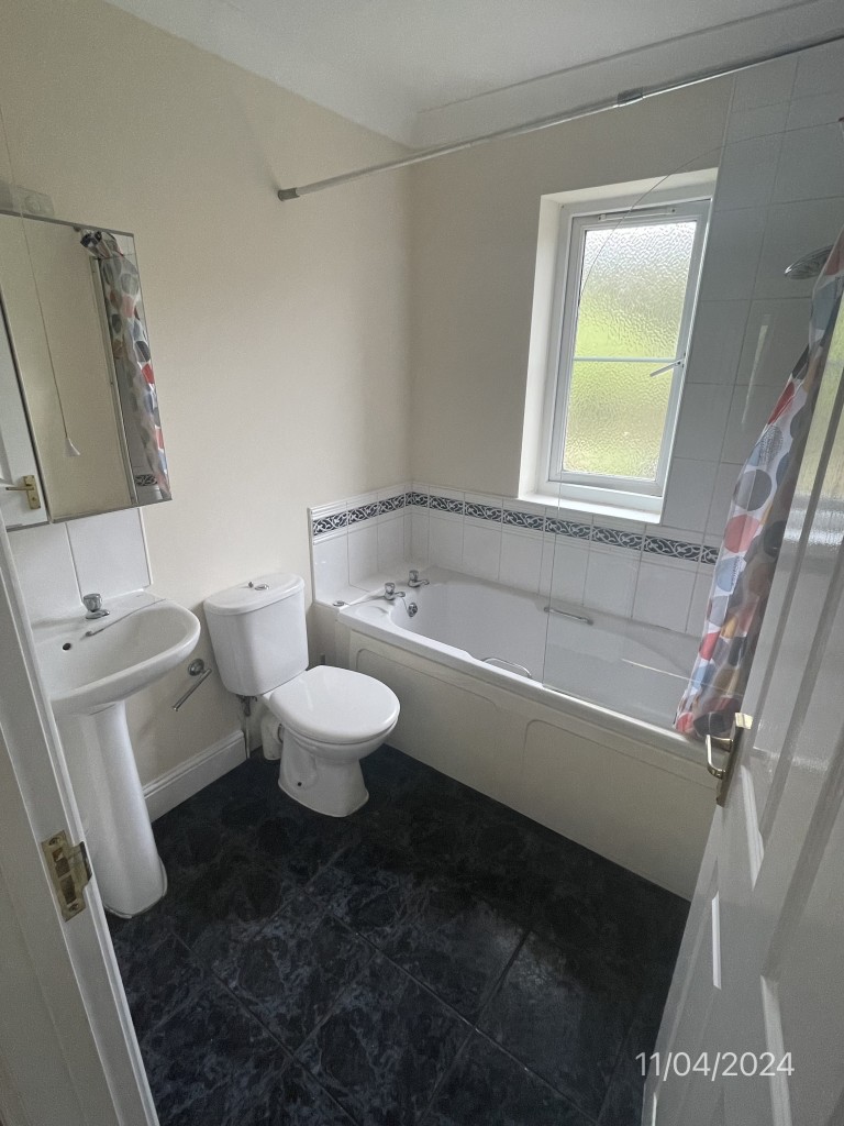 Images for Pencader, Carmarthenshire EAID:swift BID:0004-7720-8cbe-d305