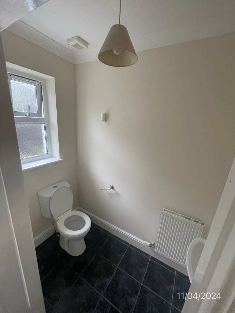 Images for Pencader, Carmarthenshire EAID:swift BID:0004-7720-8cbe-d305