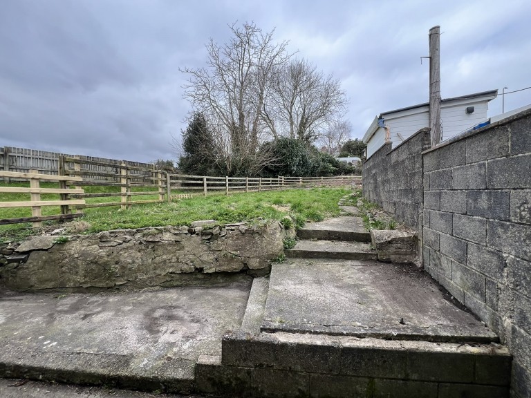 Images for Carmarthen, Carmarthenshire EAID:swift BID:0004-7720-8cbe-d305