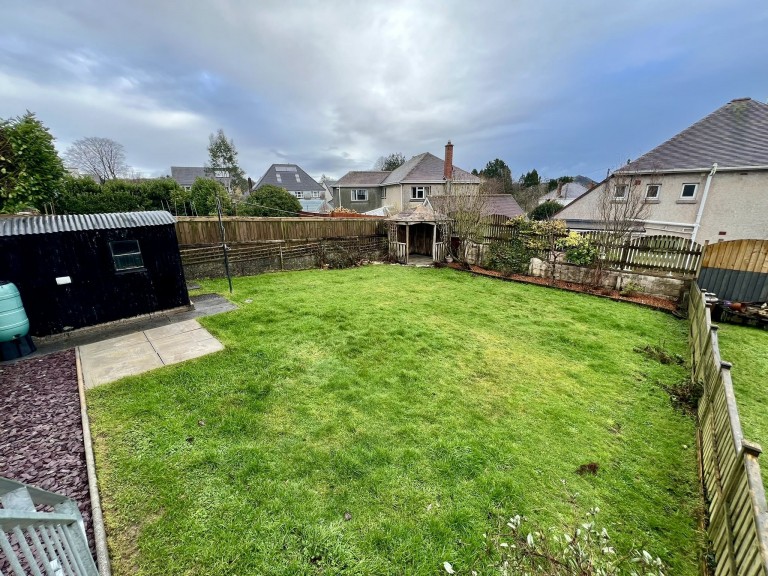 Images for Carmarthen, Carmarthenshire EAID:swift BID:0004-7720-8cbe-d305