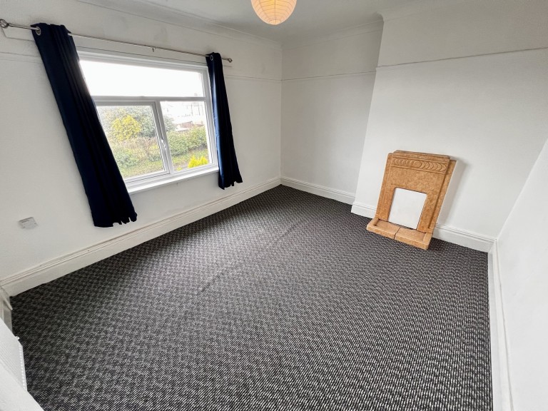 Images for Burryport, Llanelli, Carmarthenshire EAID:swift BID:0004-7720-8cbe-d305