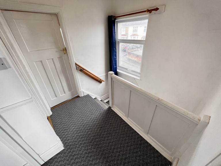 Images for Burryport, Llanelli, Carmarthenshire EAID:swift BID:0004-7720-8cbe-d305