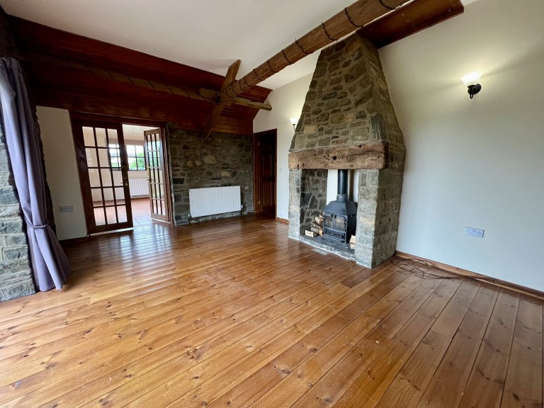Images for Llandeilo, Carmarthenshire, Manordeilo EAID:swift BID:0004-7720-8cbe-d305