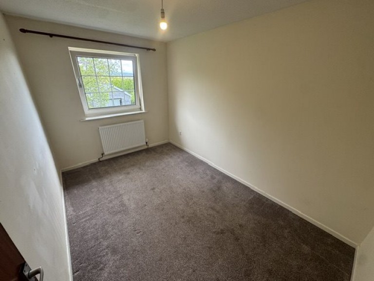 Images for Carmarthen, Carmarthenshire EAID:swift BID:0004-7720-8cbe-d305