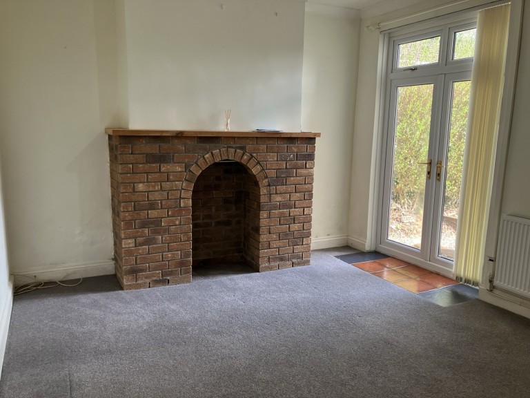 Images for Whitland, Carmarthenshire EAID:swift BID:0004-7720-8cbe-d305