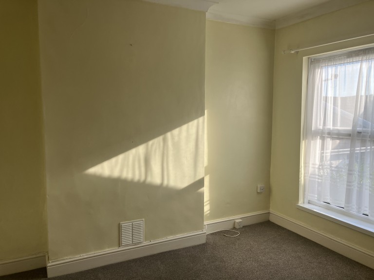 Images for Whitland, Carmarthenshire EAID:swift BID:0004-7720-8cbe-d305