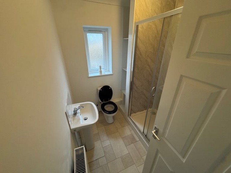 Images for Tumble, Llanelli EAID:swift BID:0004-7720-8cbe-d305