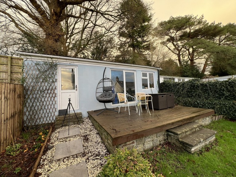 Images for Carmarthen, Carmarthenshire EAID:swift BID:0004-7720-8cbe-d305