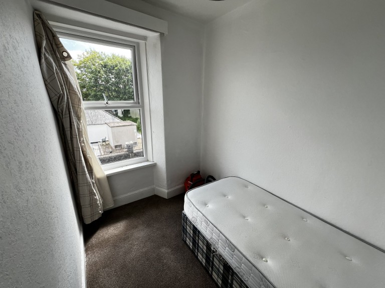 Images for Carmarthen, Carmarthenshire EAID:swift BID:0004-7720-8cbe-d305