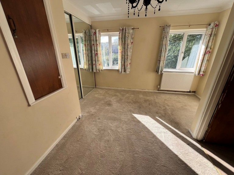 Images for Carmarthenshire, Meidrim EAID:swift BID:0004-7720-8cbe-d305