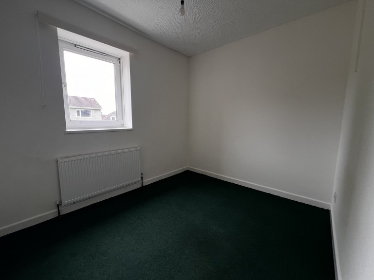Images for Carmarthen EAID:swift BID:0004-7720-8cbe-d305