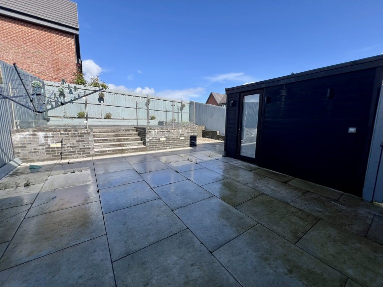 Images for Cwmrhydyceirw, Swansea EAID:swift BID:0004-7720-8cbe-d305