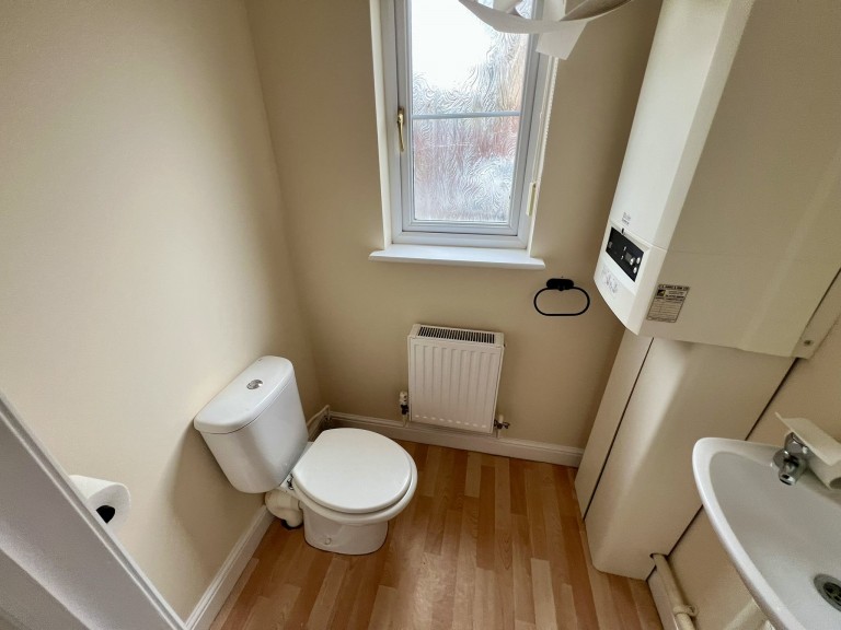 Images for Tycroes, Ammanford, Carmarthenshire EAID:swift BID:0004-7720-8cbe-d305