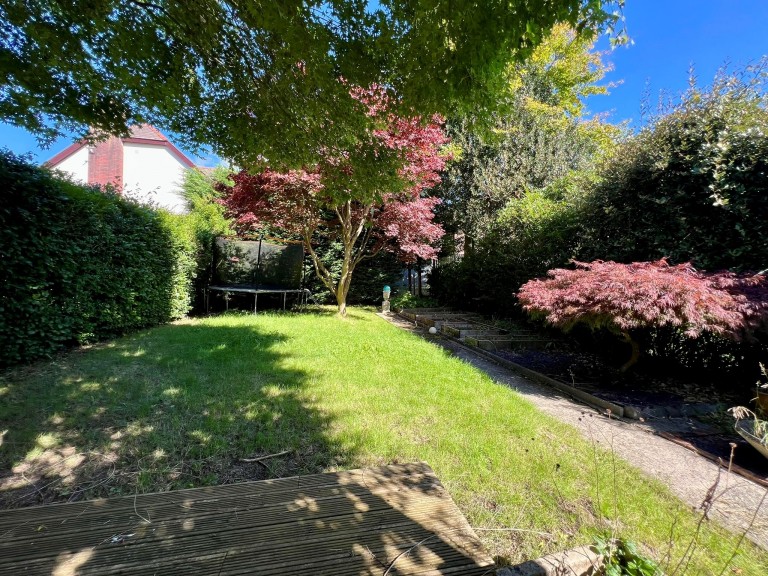 Images for Carmarthen, Carmarthenshire EAID:swift BID:0004-7720-8cbe-d305