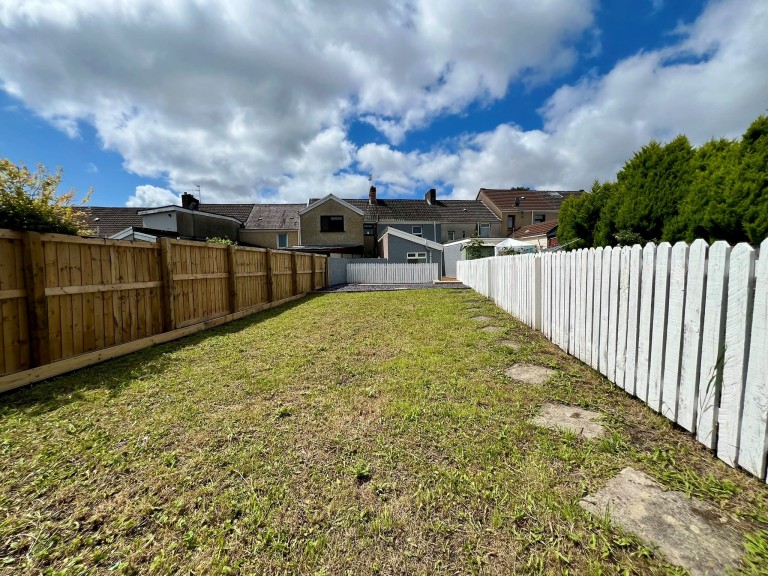 Images for Llanelli, Carmarthenshire EAID:swift BID: