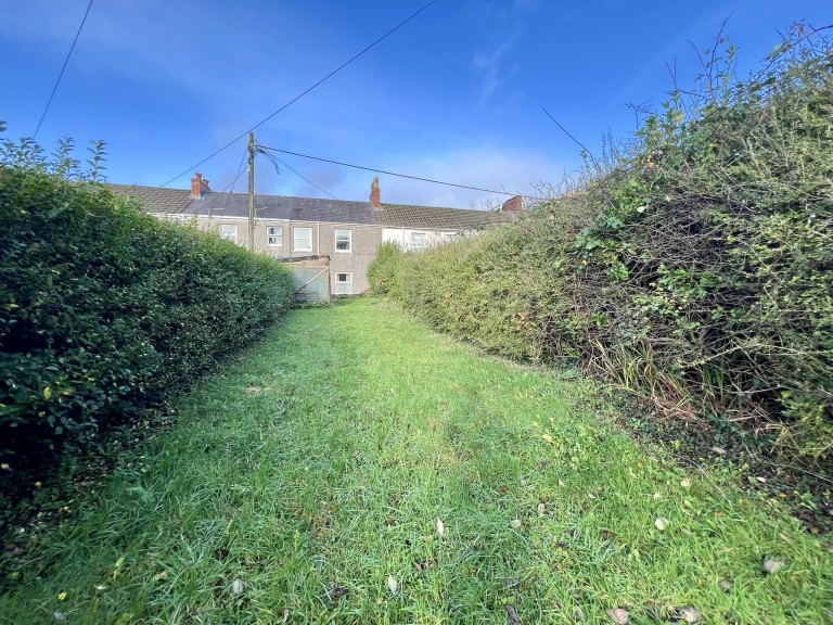 Images for Kidwelly, Carmarthenshire EAID:swift BID:0004-7720-8cbe-d305