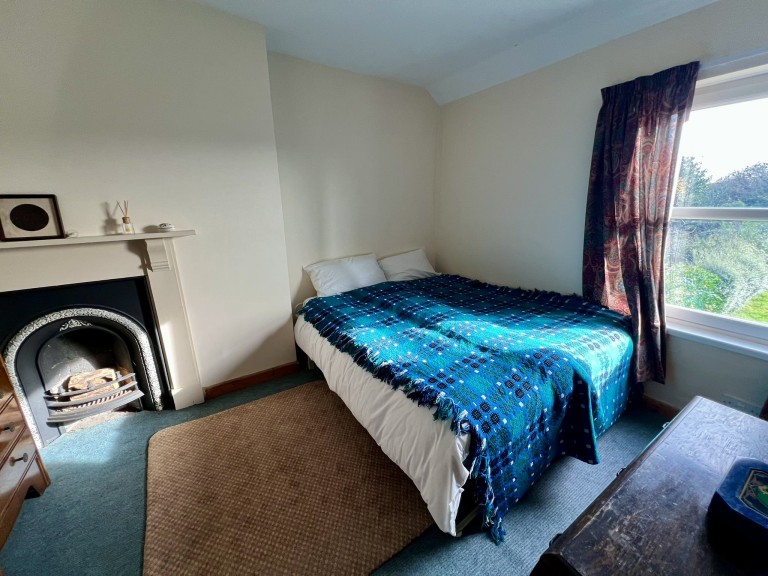 Images for Kidwelly, Carmarthenshire EAID:swift BID:0004-7720-8cbe-d305