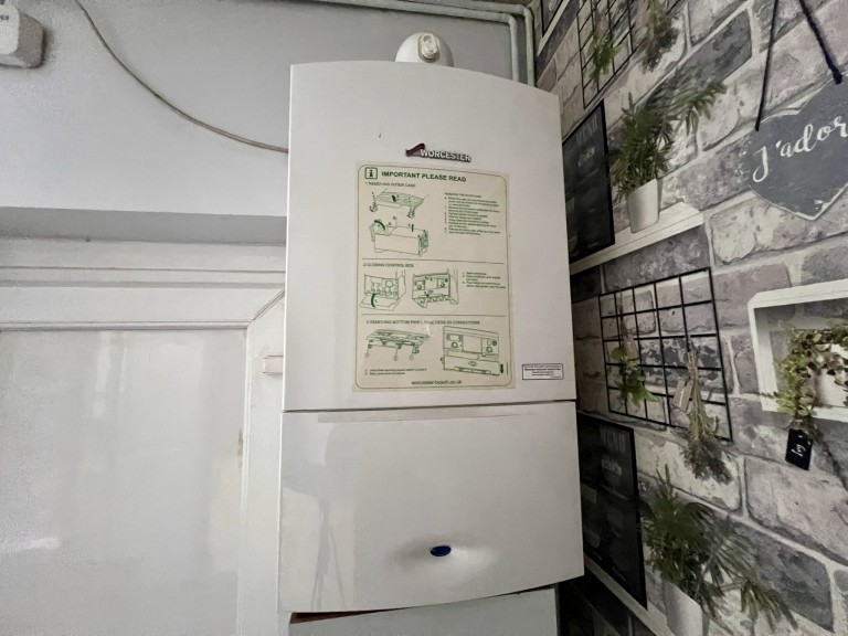 Images for Richmond Terrace, Carmarthen, Carmarthenshire EAID:swift BID:0004-7720-8cbe-d305