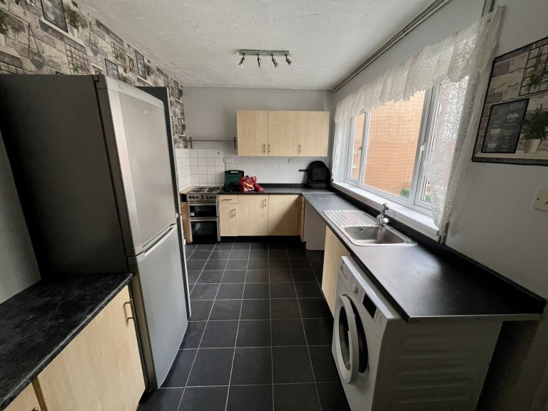 Images for Richmond Terrace, Carmarthen, Carmarthenshire EAID:swift BID:0004-7720-8cbe-d305