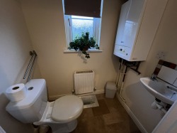 Images for Fforest Fach, Tycroes, Ammanford