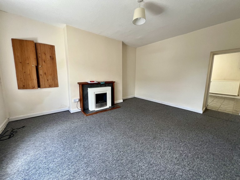 Images for Johnstown, Carmarthen, Carmarthenshire EAID:swift BID:0004-7720-8cbe-d305